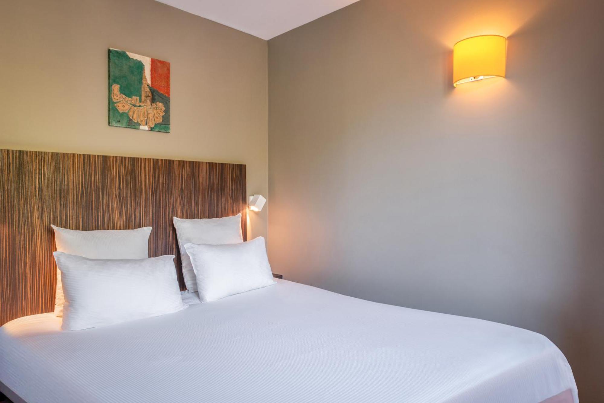 Hotel Helzear Champs-Elysees ปารีส ภายนอก รูปภาพ